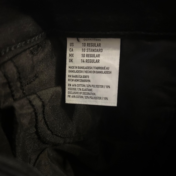 Women’s American Eagle Curvy Hi-Rise Jegging Jeans - Picture 3 of 4